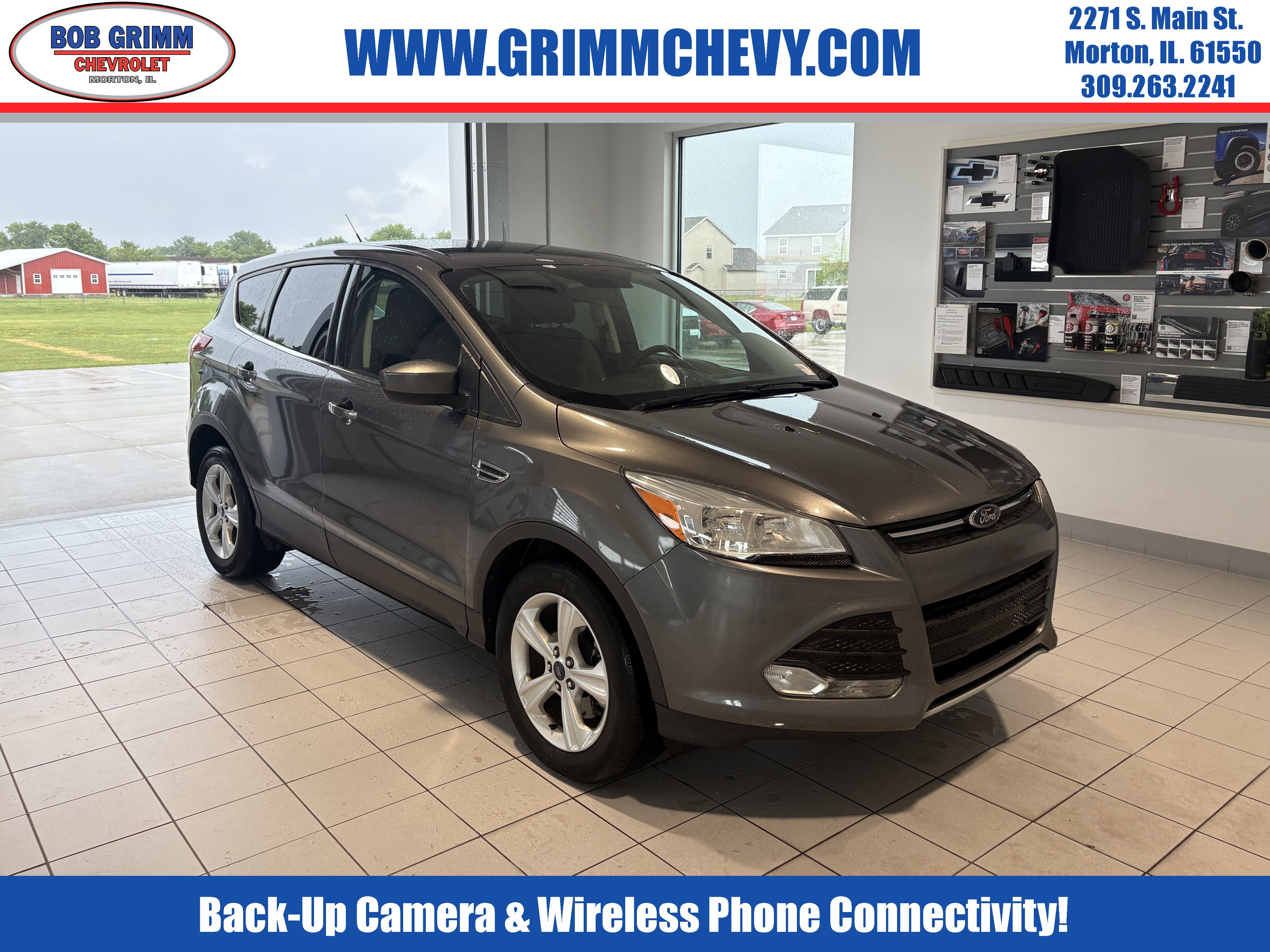 2014 Ford Escape SE in Sterling Gray — front three-quarter view